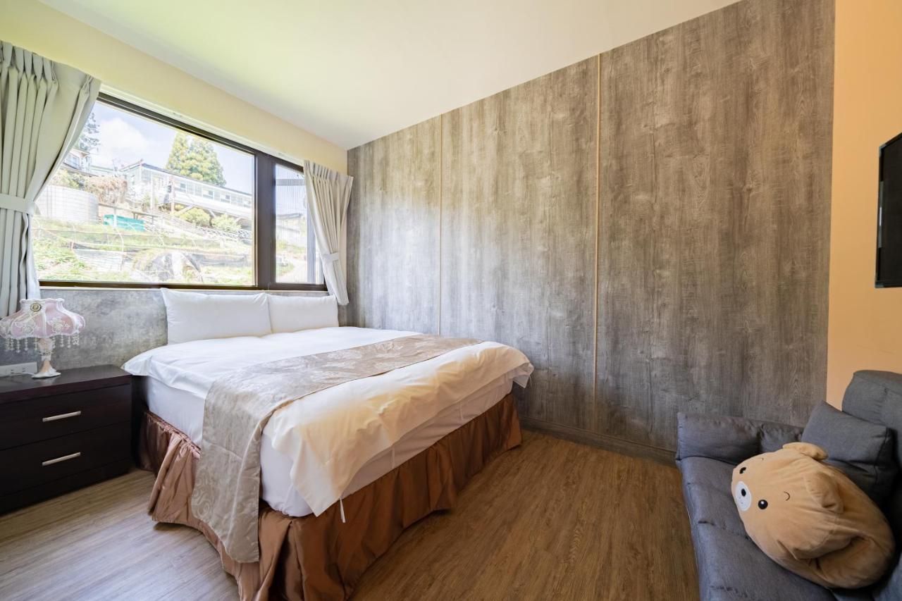 Hua Mu Xing Jing B&B ريناي المظهر الخارجي الصورة
